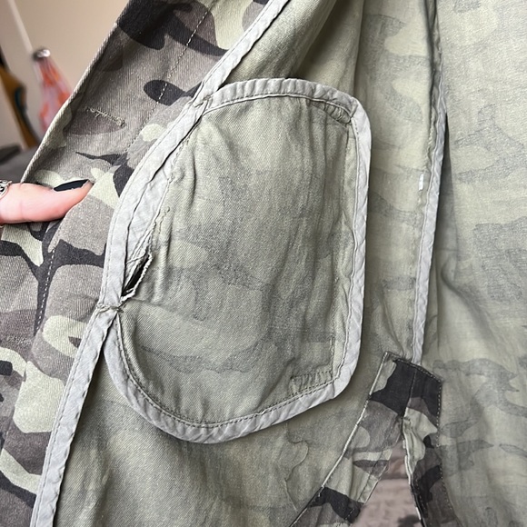Utility Field Jacket - Picture 2 of 3